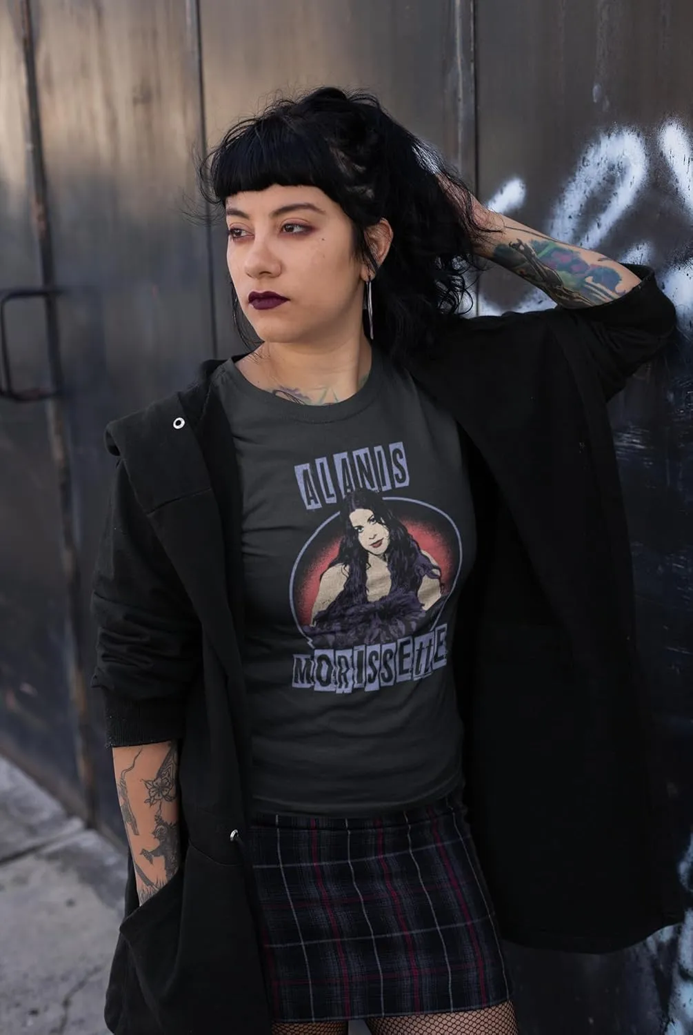 American Classics Alanis Morissette Music Sitting Threshold Circle Adult Black Short Sleeve T Shirt 90s Music Graphic Tees